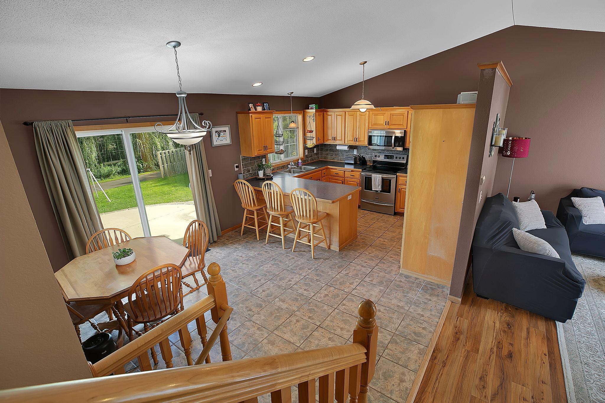 1292 Fieldstone Drive Property Photo 12