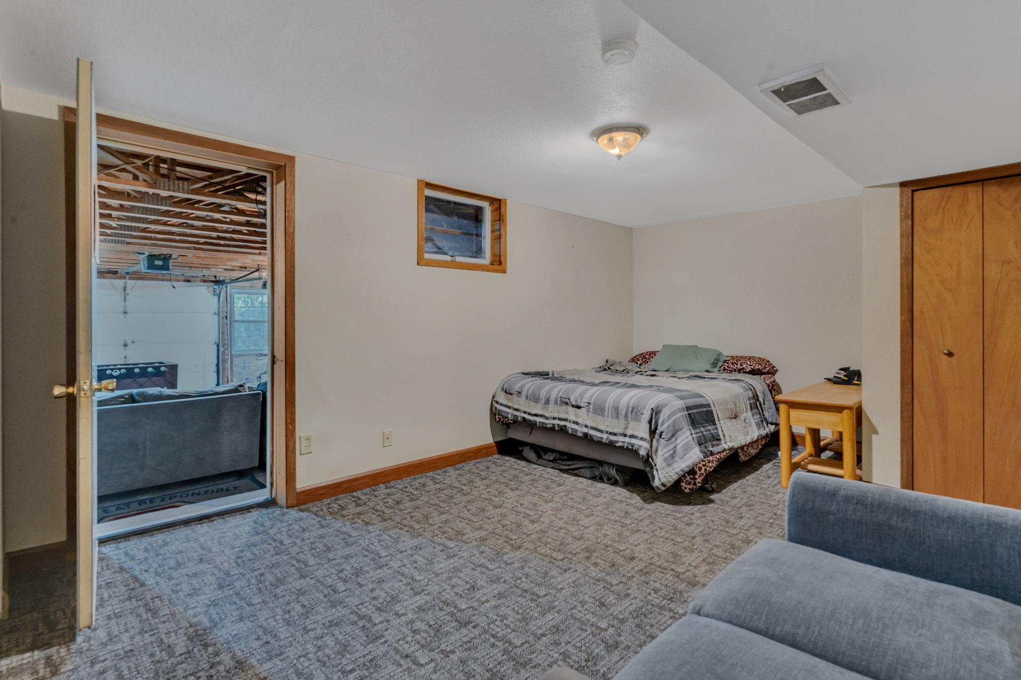9372 71st Street Ne Property Photo 16