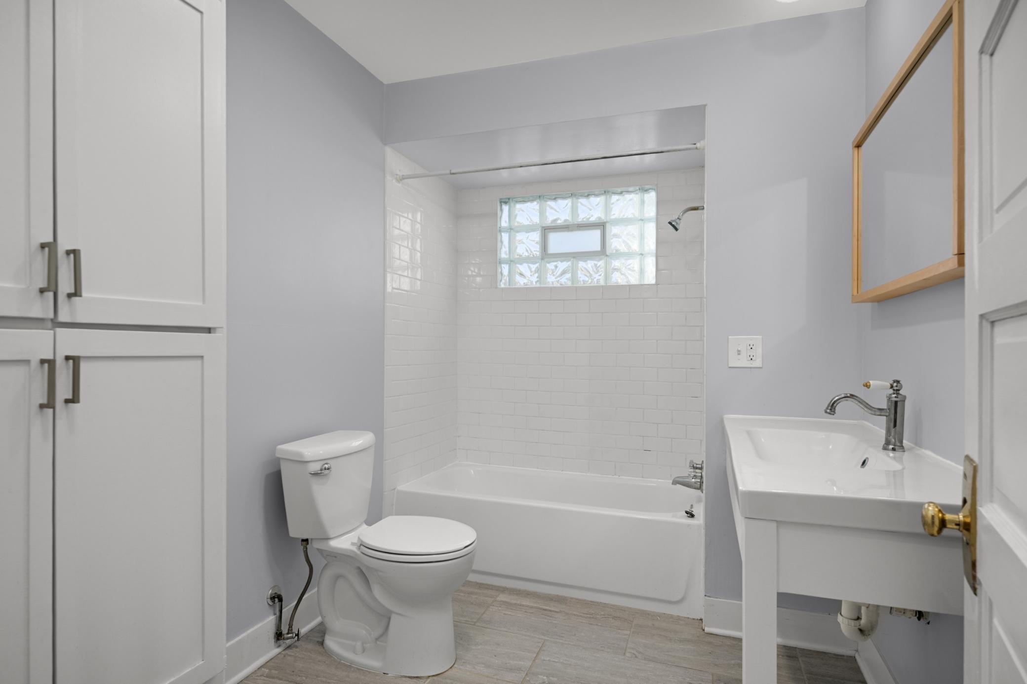 2428 Colfax Avenue S #1 Property Photo 14