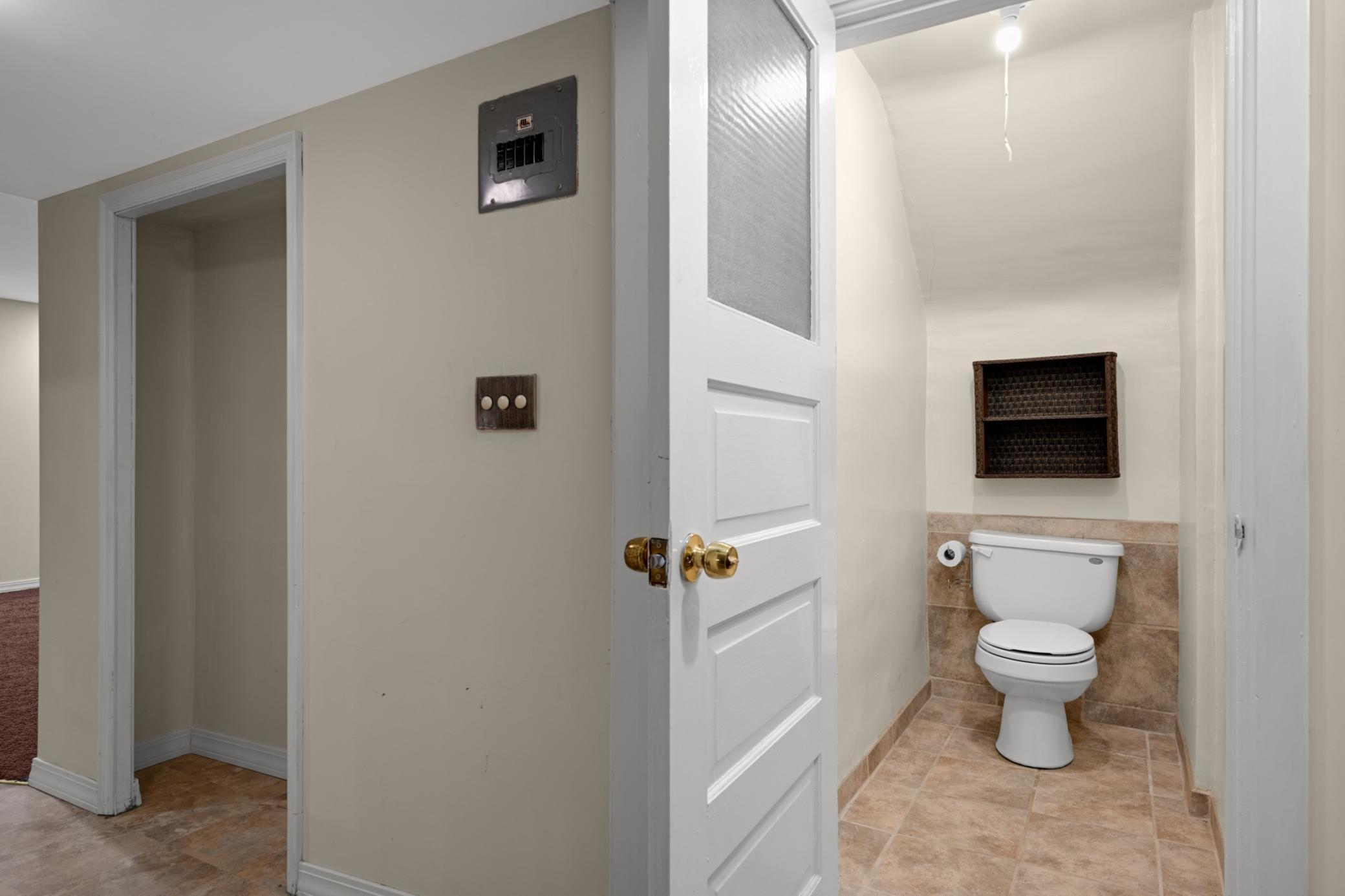 2428 Colfax Avenue S #1 Property Photo 26