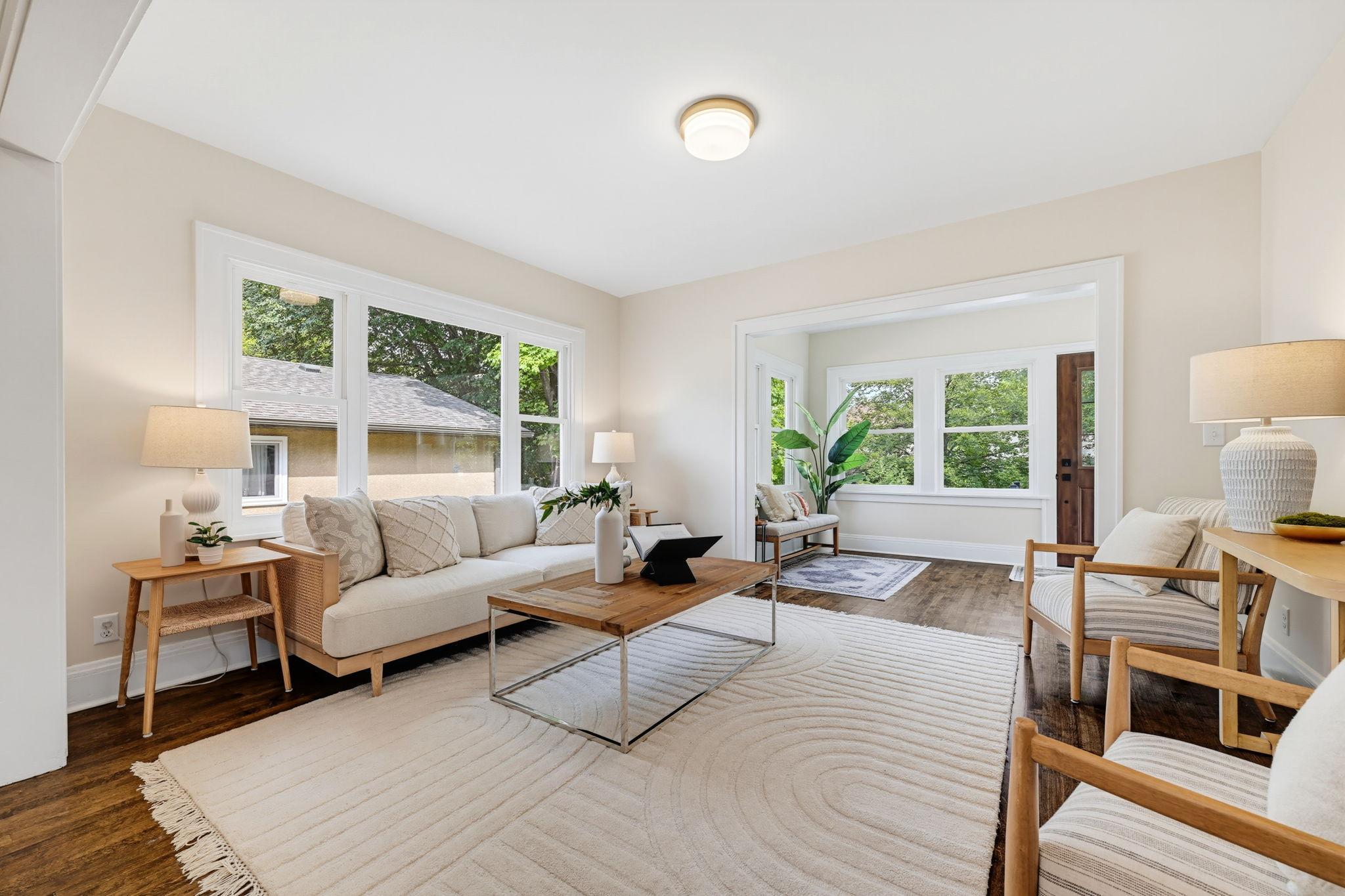 2052 Fairmount Avenue Property Photo 8