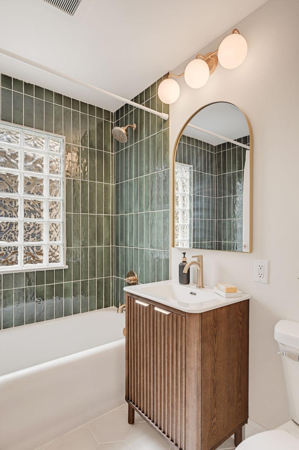 2052 Fairmount Avenue Property Photo 34