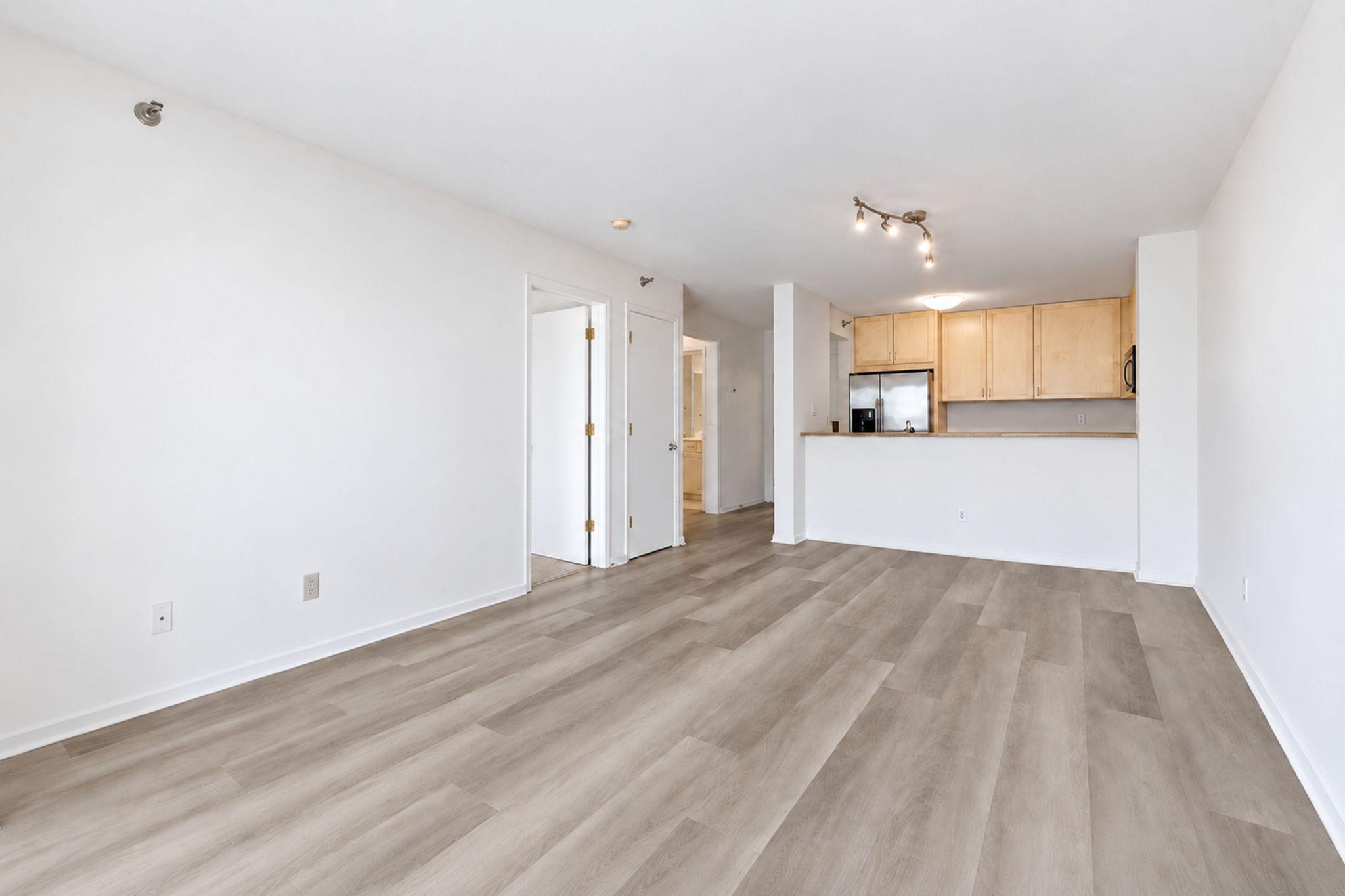401 S 1st Street 1103 Property Photo 16