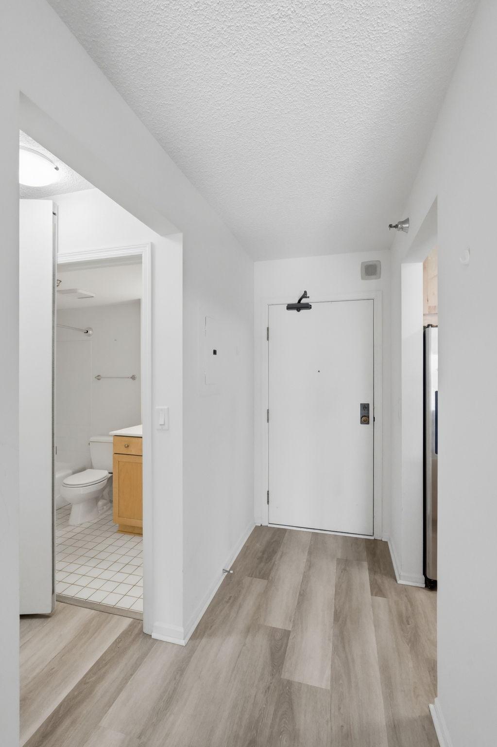 401 S 1st Street 1103 Property Photo 27