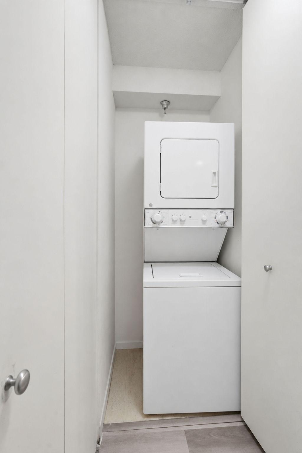 401 S 1st Street 1103 Property Photo 30