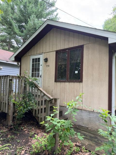 559 Emerson Drive Property Photo 1