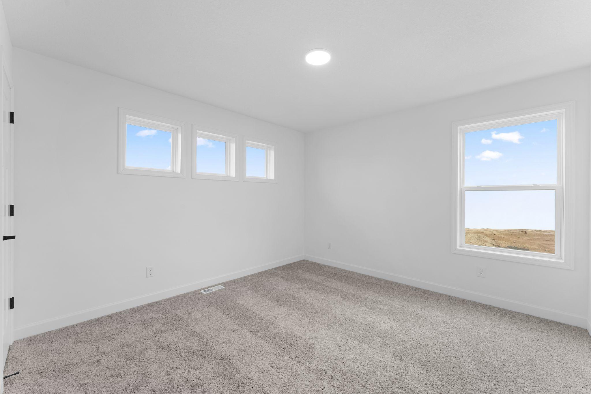 8644 Periwinkle Boulevard Property Photo 14