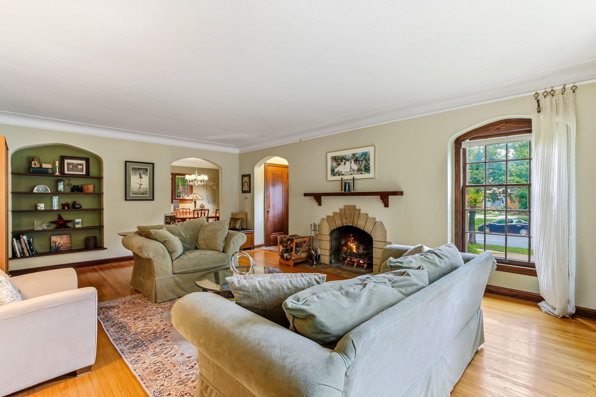 5156 Logan Avenue S Property Photo 4