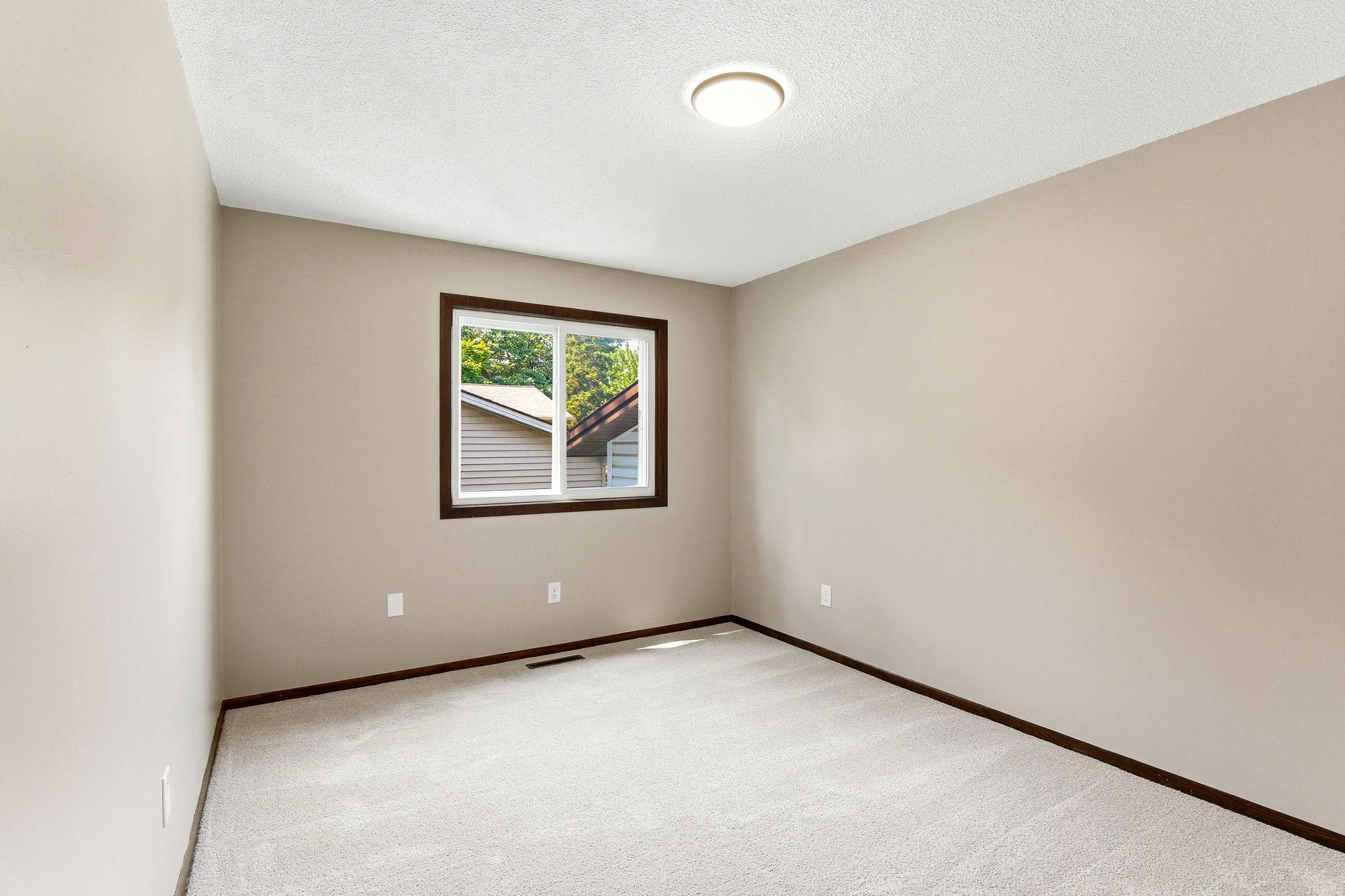1414 76th Avenue Ne Property Photo 13
