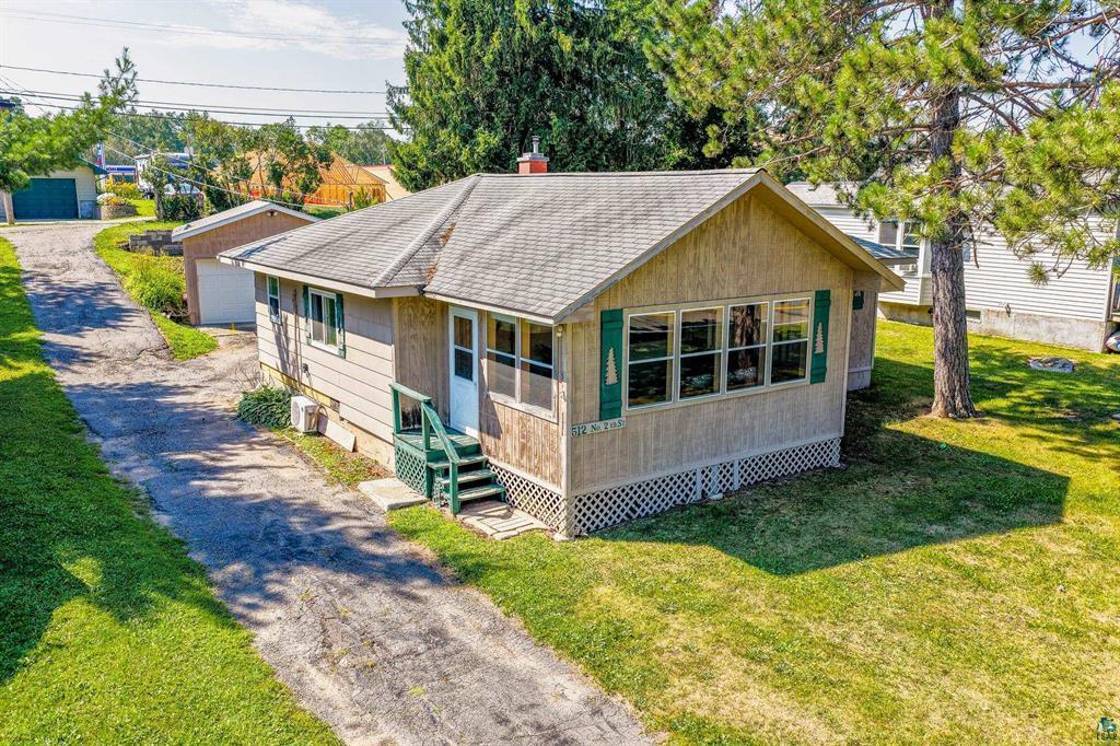 512 2nd Street N Property Photo 1