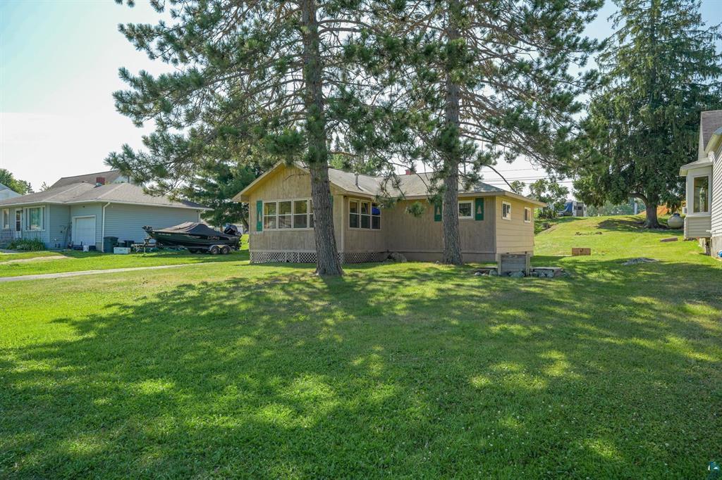 512 2nd Street N Property Photo 4