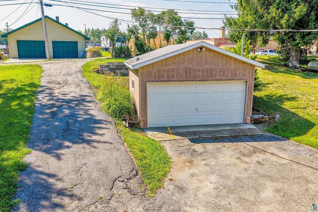512 2nd Street N Property Photo 5