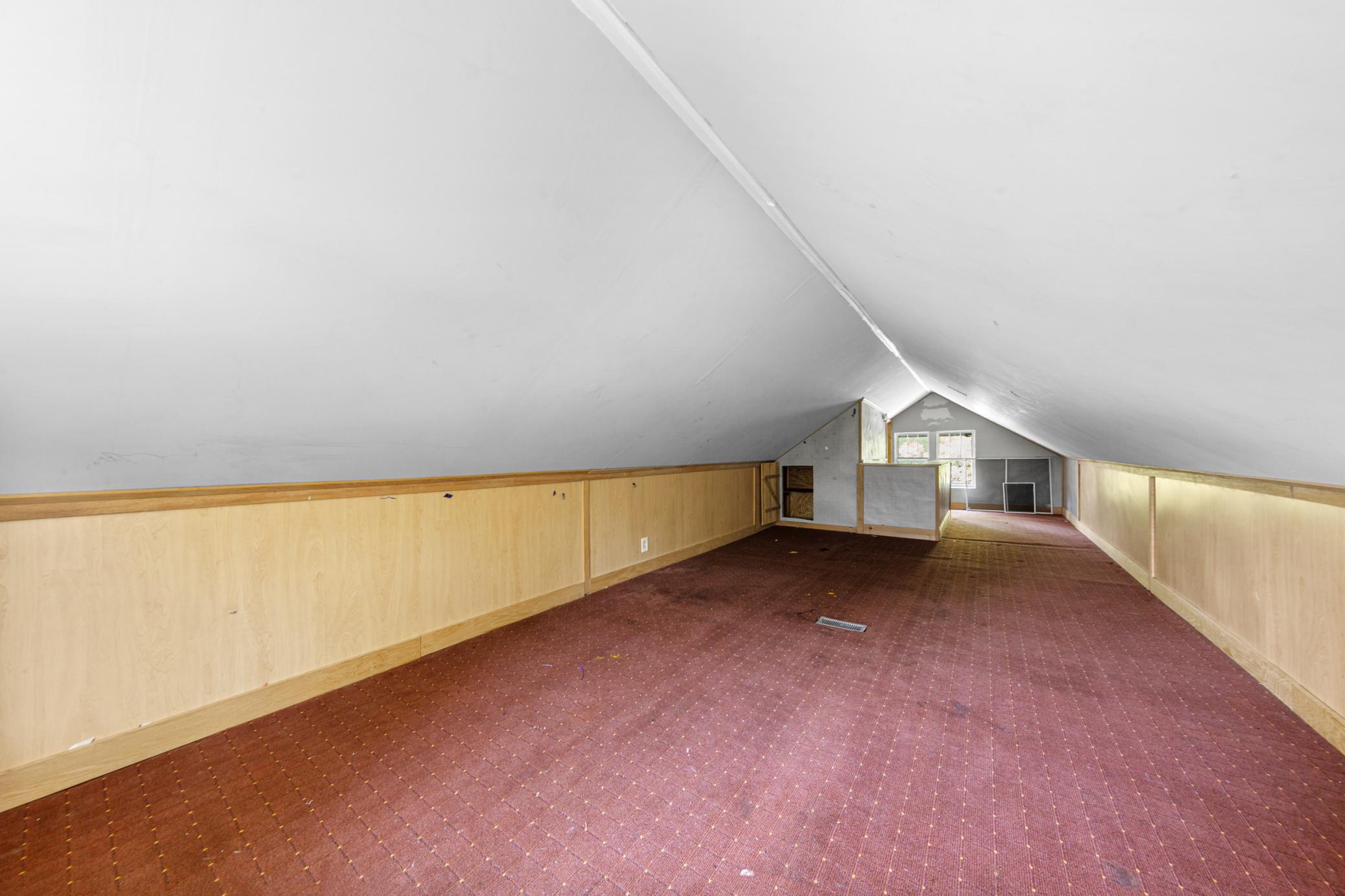603 11th Avenue Ne Property Photo 15
