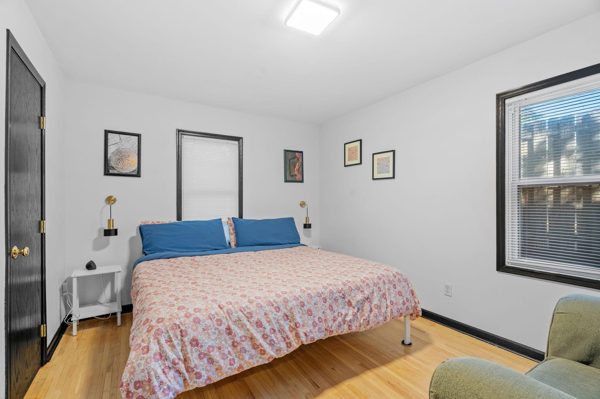 3952 Bloomington Avenue Property Photo 12