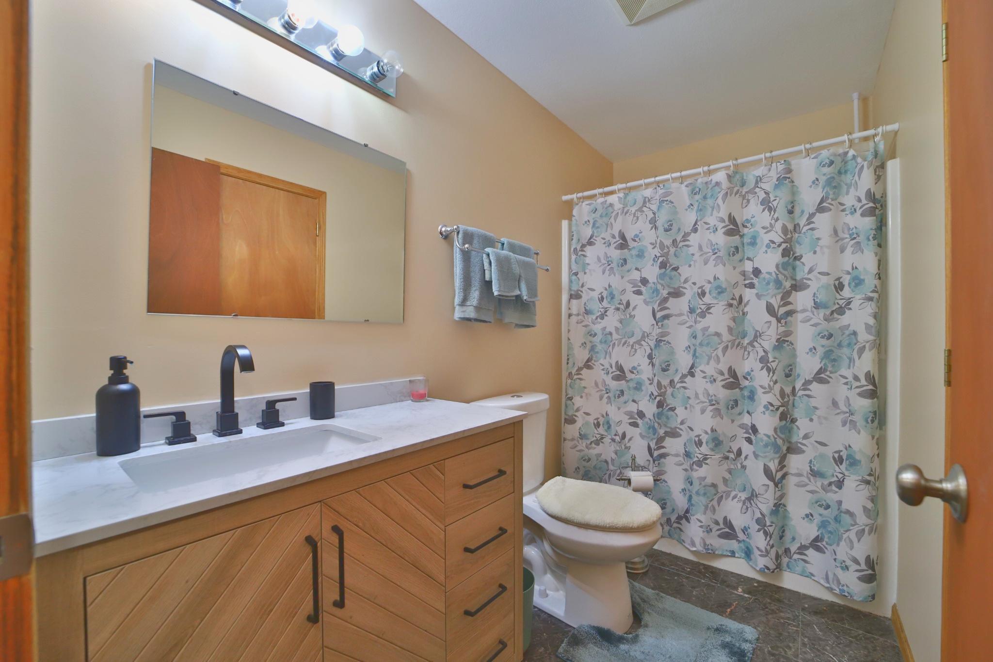 3736 Cedar Scenic Road Property Photo 22