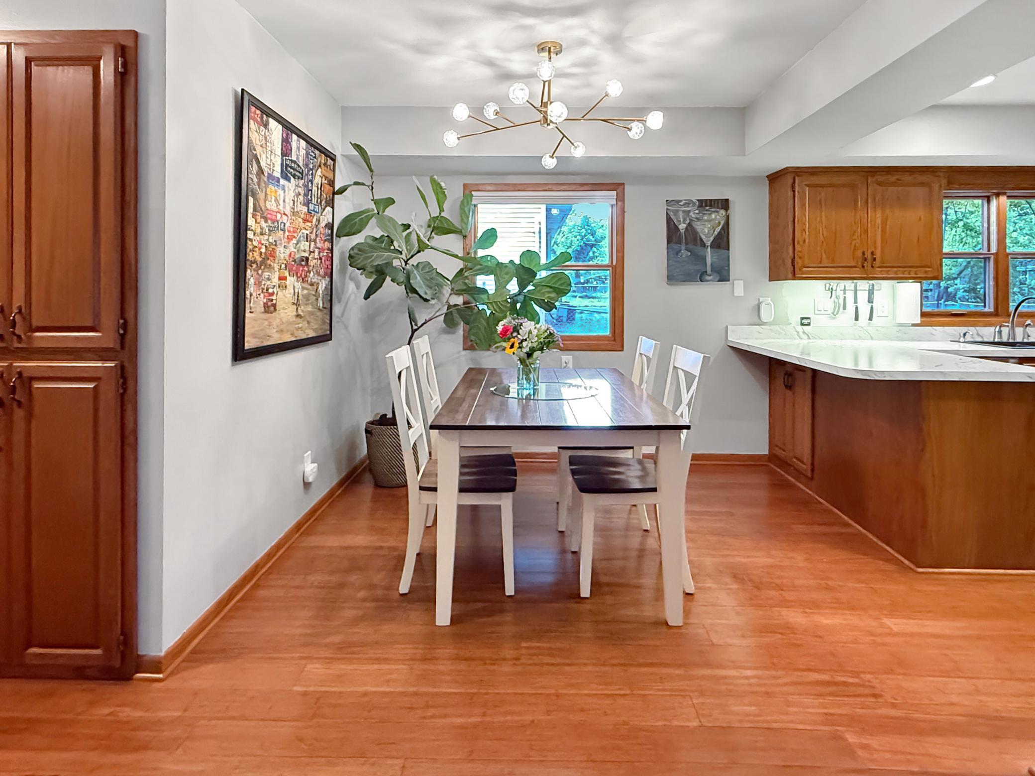 2946 Sumter Avenue N Property Photo 19