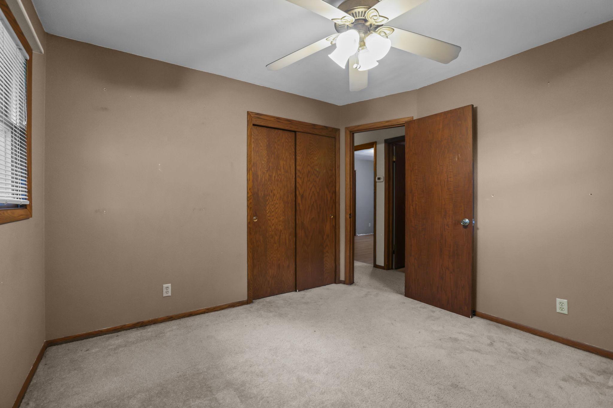 21609 Ahlstrom Avenue Property Photo 19