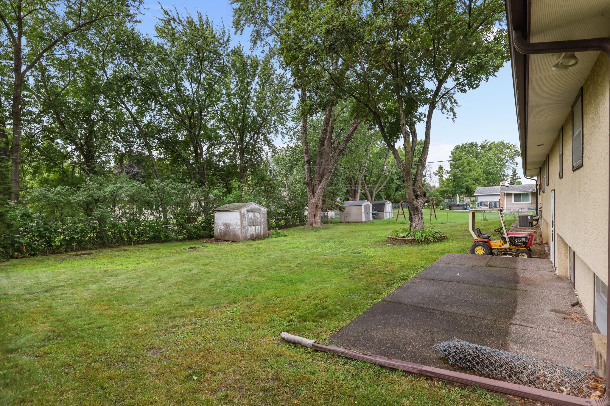 21609 Ahlstrom Avenue Property Photo 33