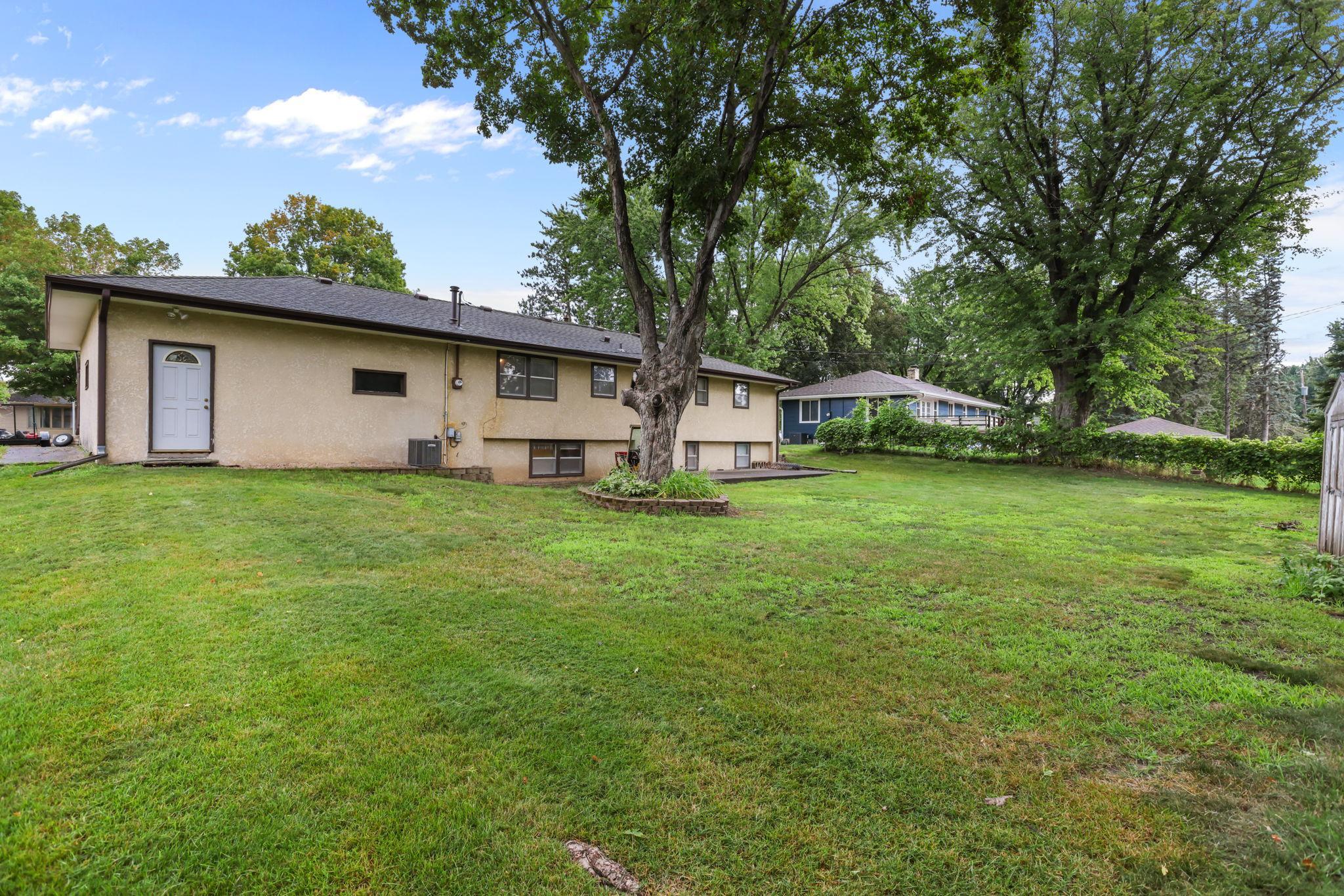 21609 Ahlstrom Avenue Property Photo 34