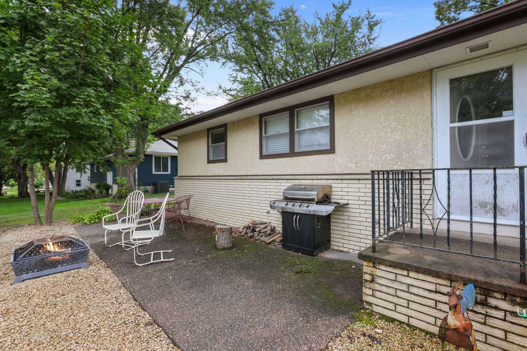 21609 Ahlstrom Avenue Property Photo 39