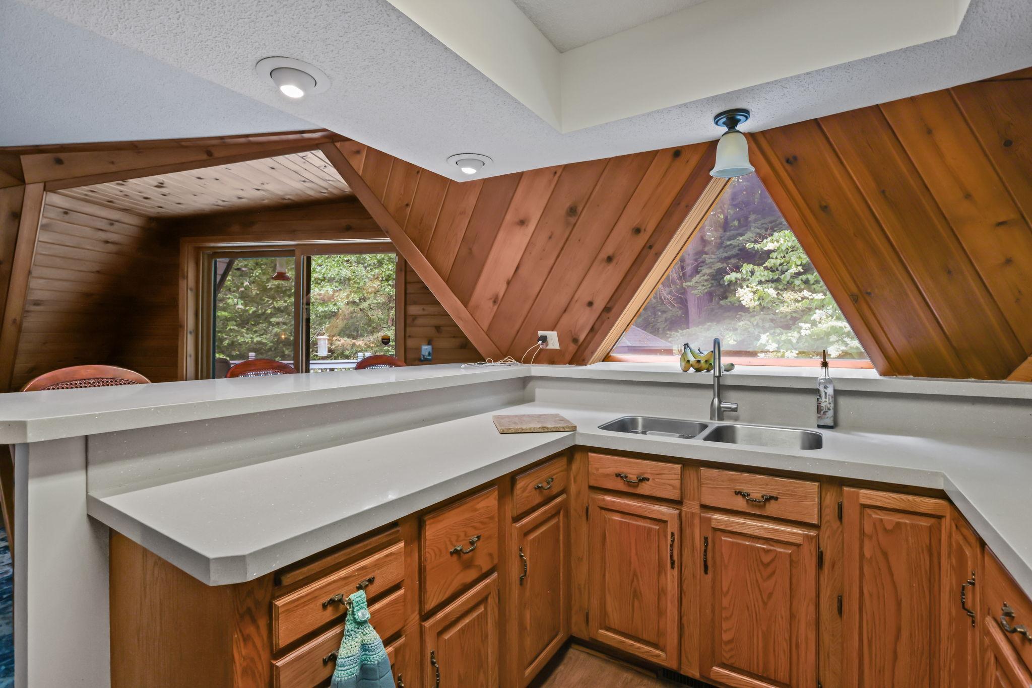 17345 Kettle River Boulevard Ne Property Photo 13