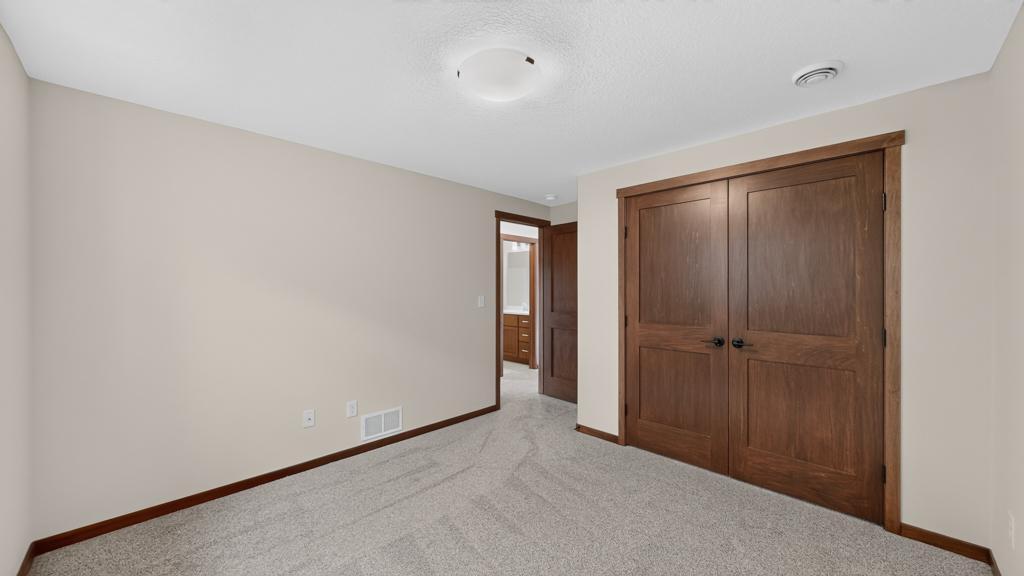 6160 Cody Lane Nw Property Photo 32