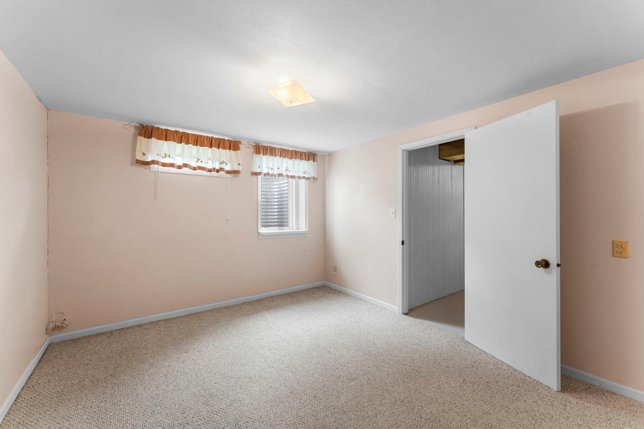 5895 Red Fox Run Property Photo 34