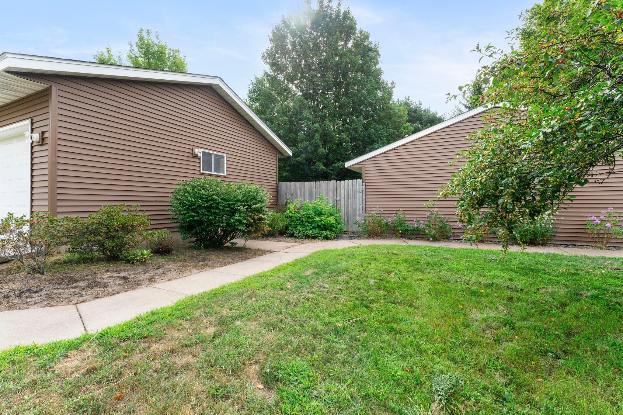 5895 Red Fox Run Property Photo 54