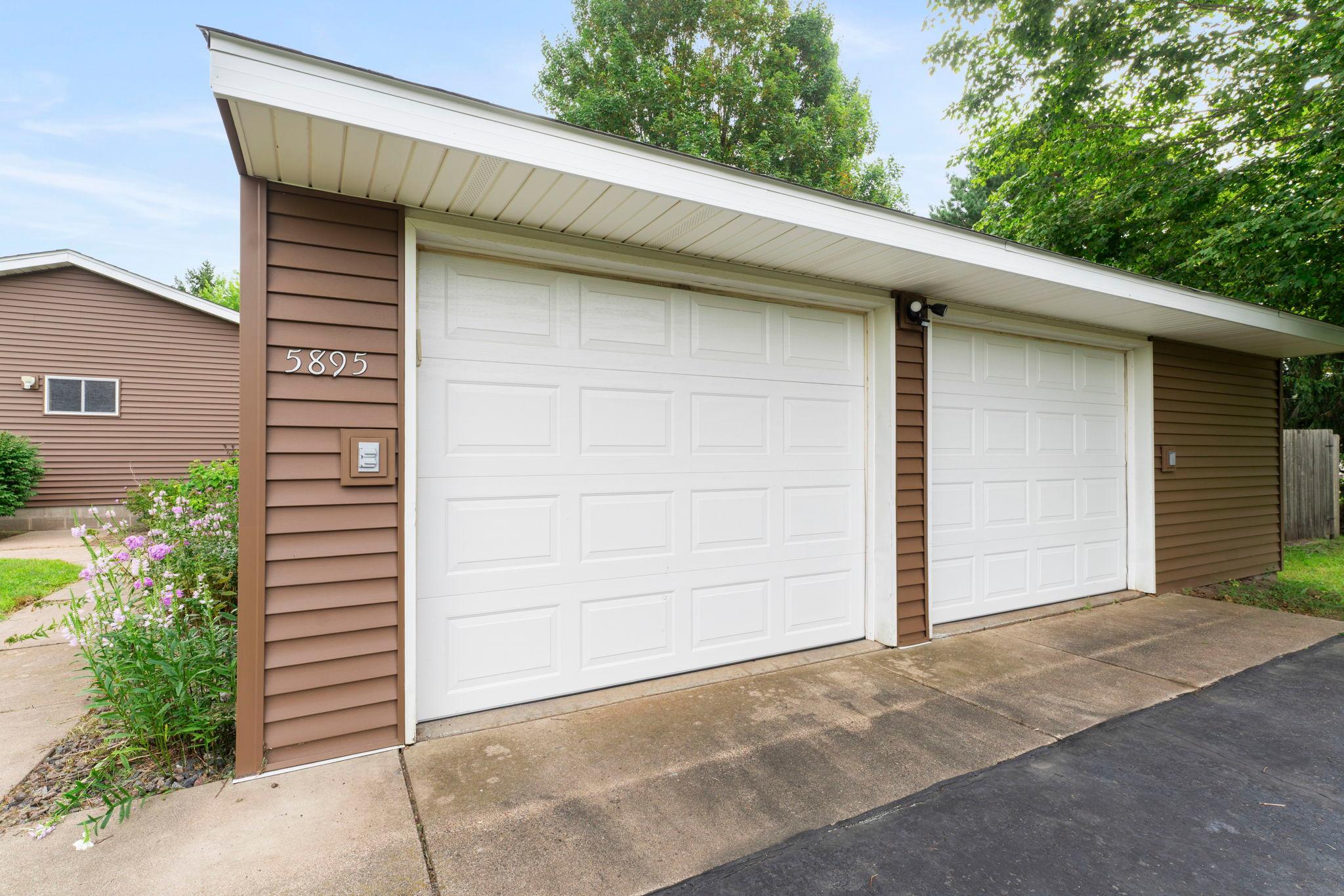 5895 Red Fox Run Property Photo 56