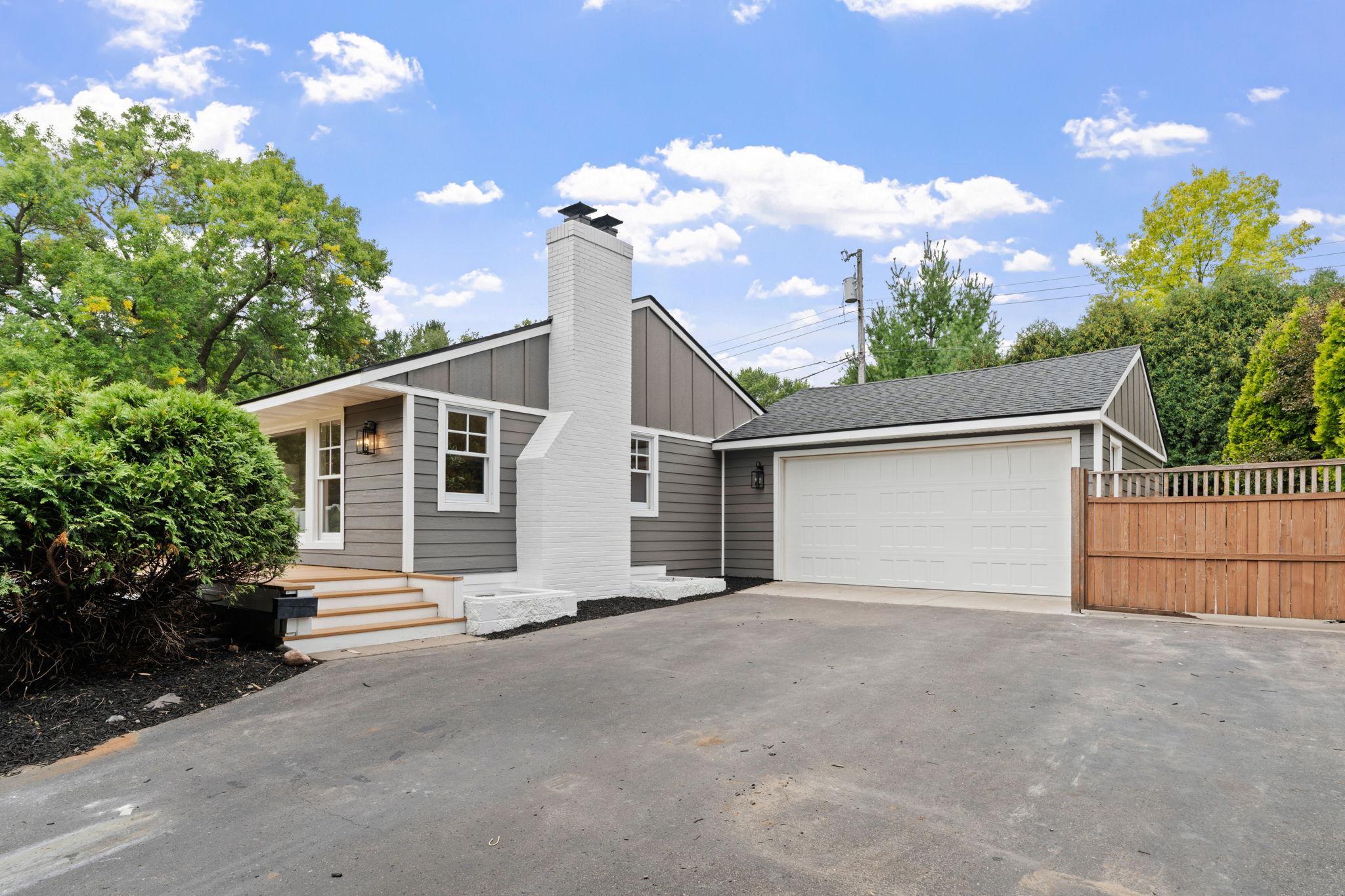 11934 James Road Property Photo 13