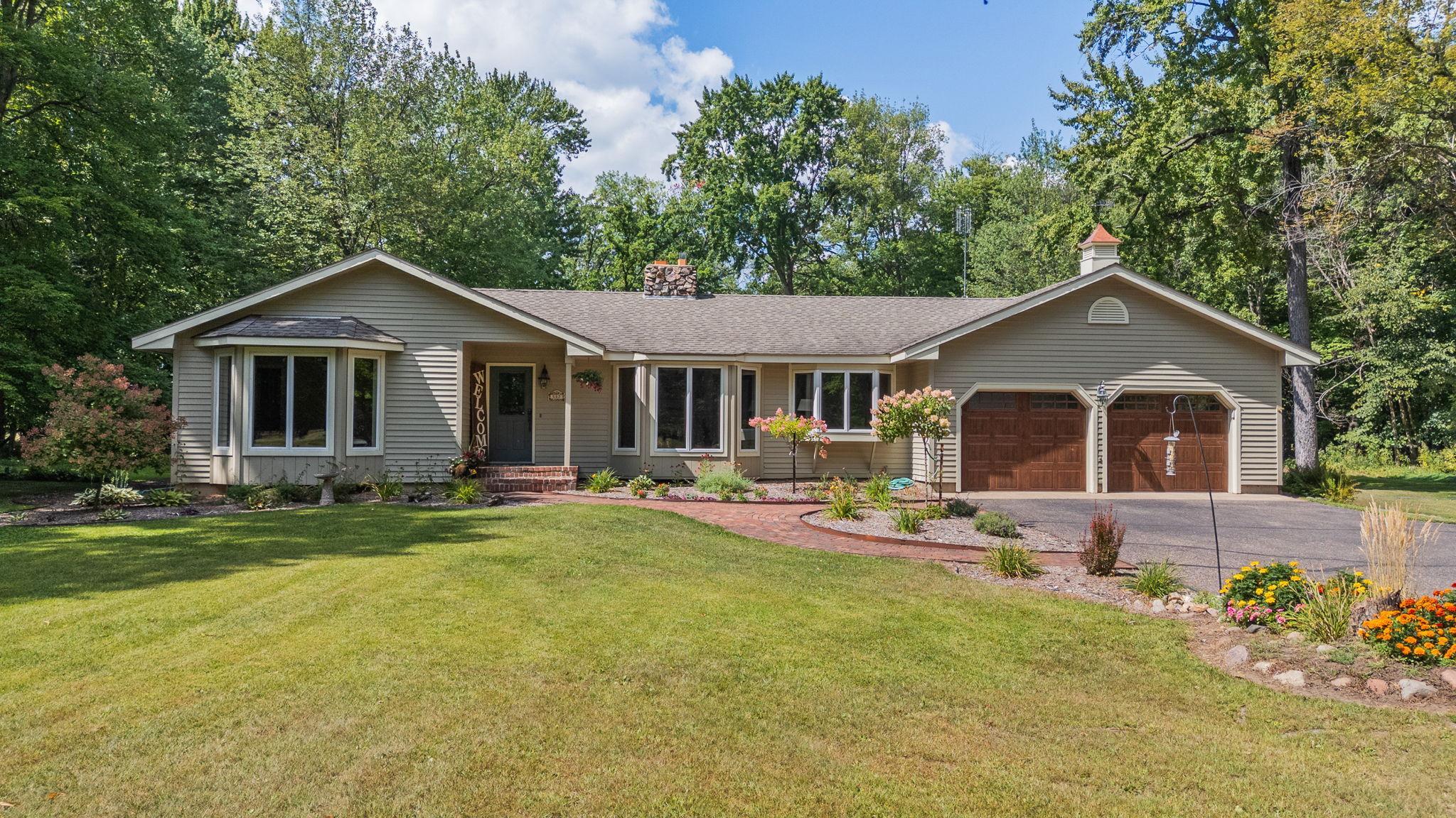 587 245th Street Property Photo 1