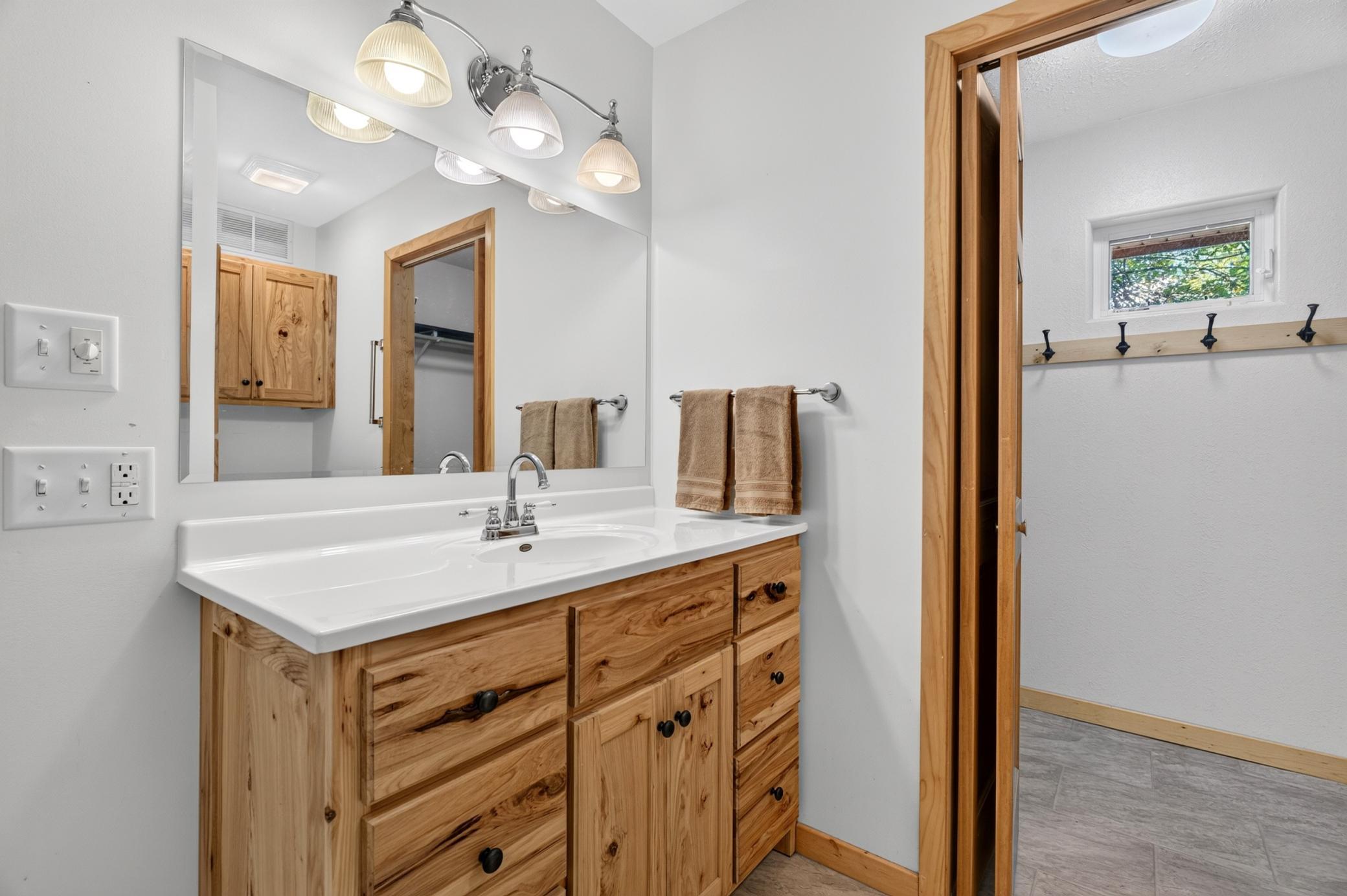 313 5th Street Property Photo 22
