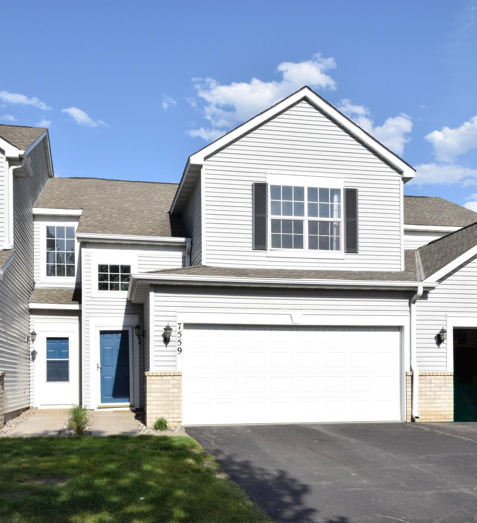7559 Derby Lane Property Photo 1