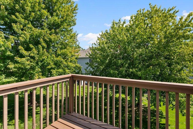 7559 Derby Lane Property Photo 10