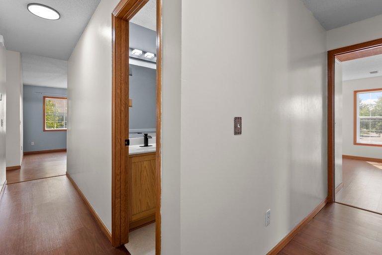 7559 Derby Lane Property Photo 18