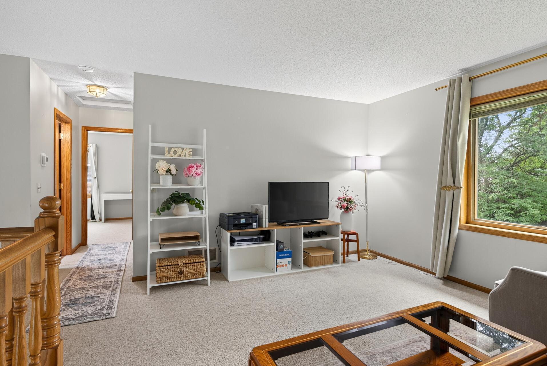 7101 Setzler Parkway Property Photo 11