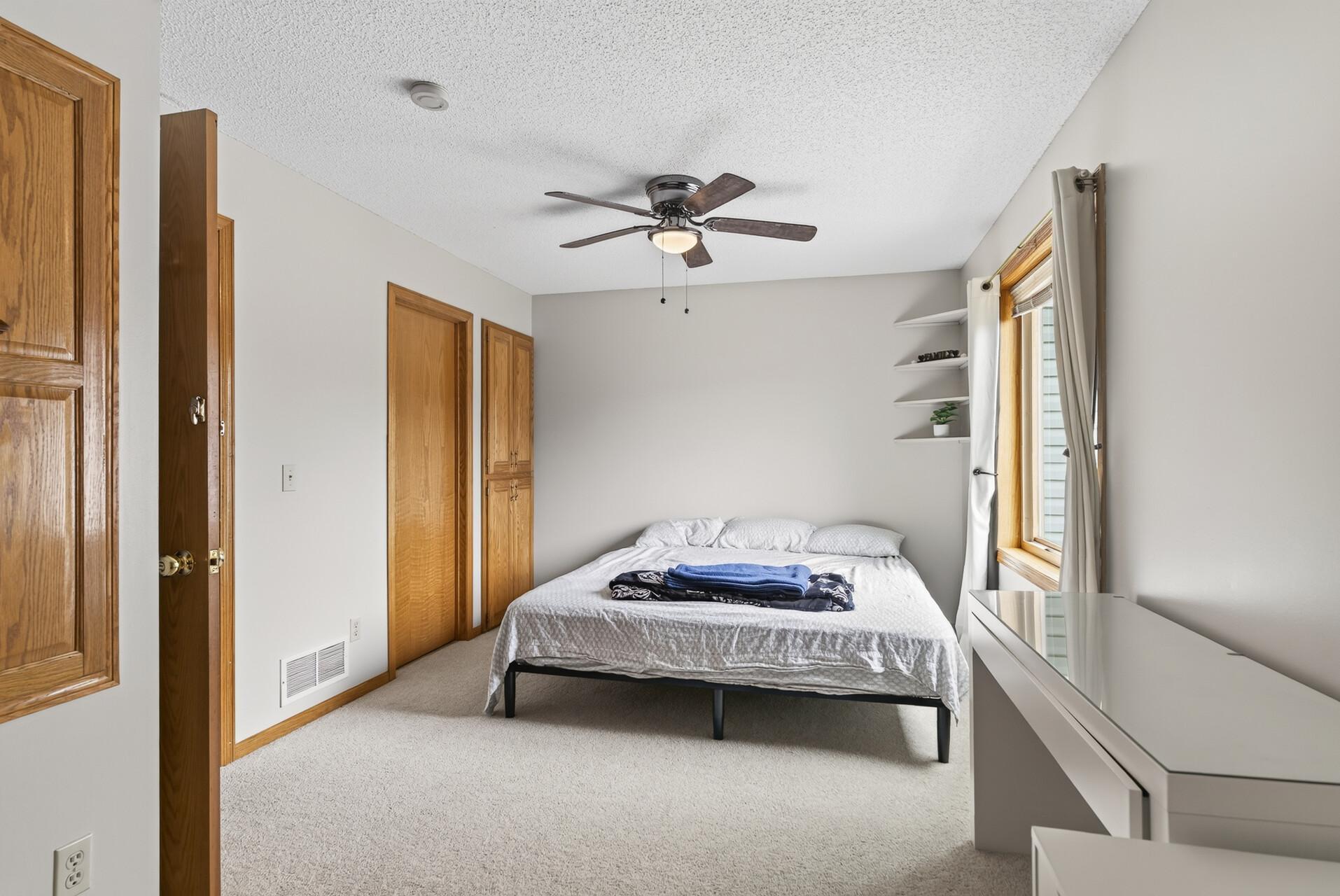 7101 Setzler Parkway Property Photo 13