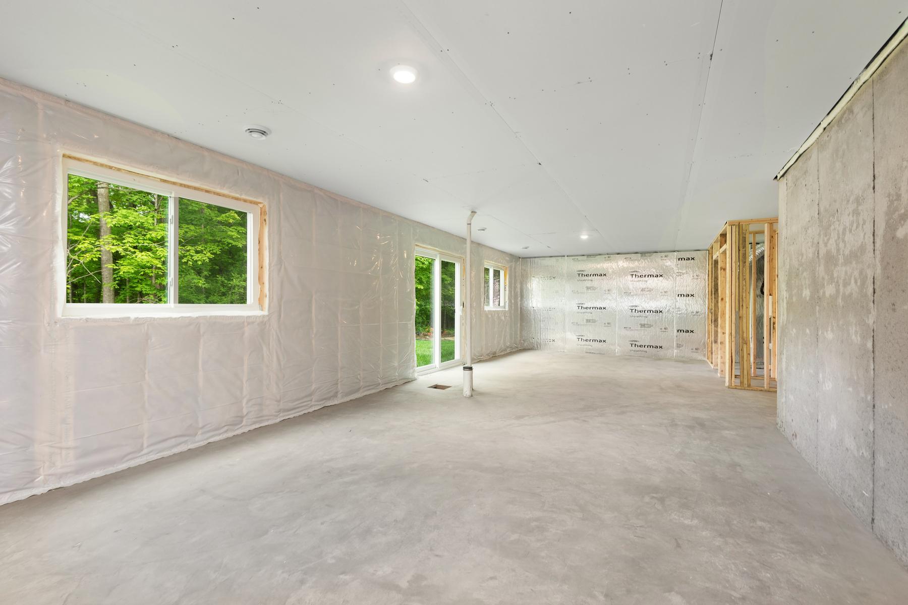 689 Aspen Lane Property Photo 13