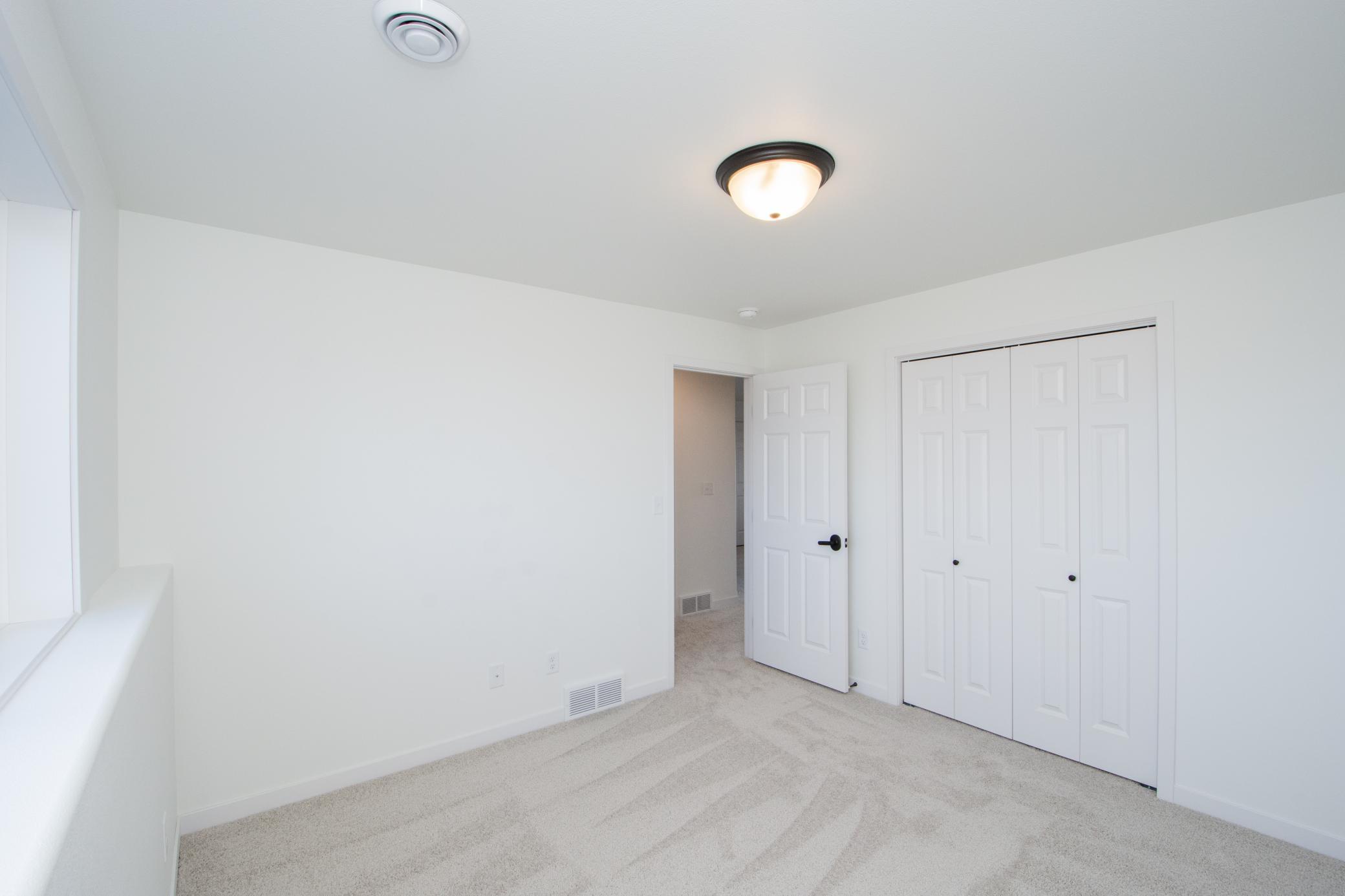 6747 Selkirk Drive S Property Photo 16