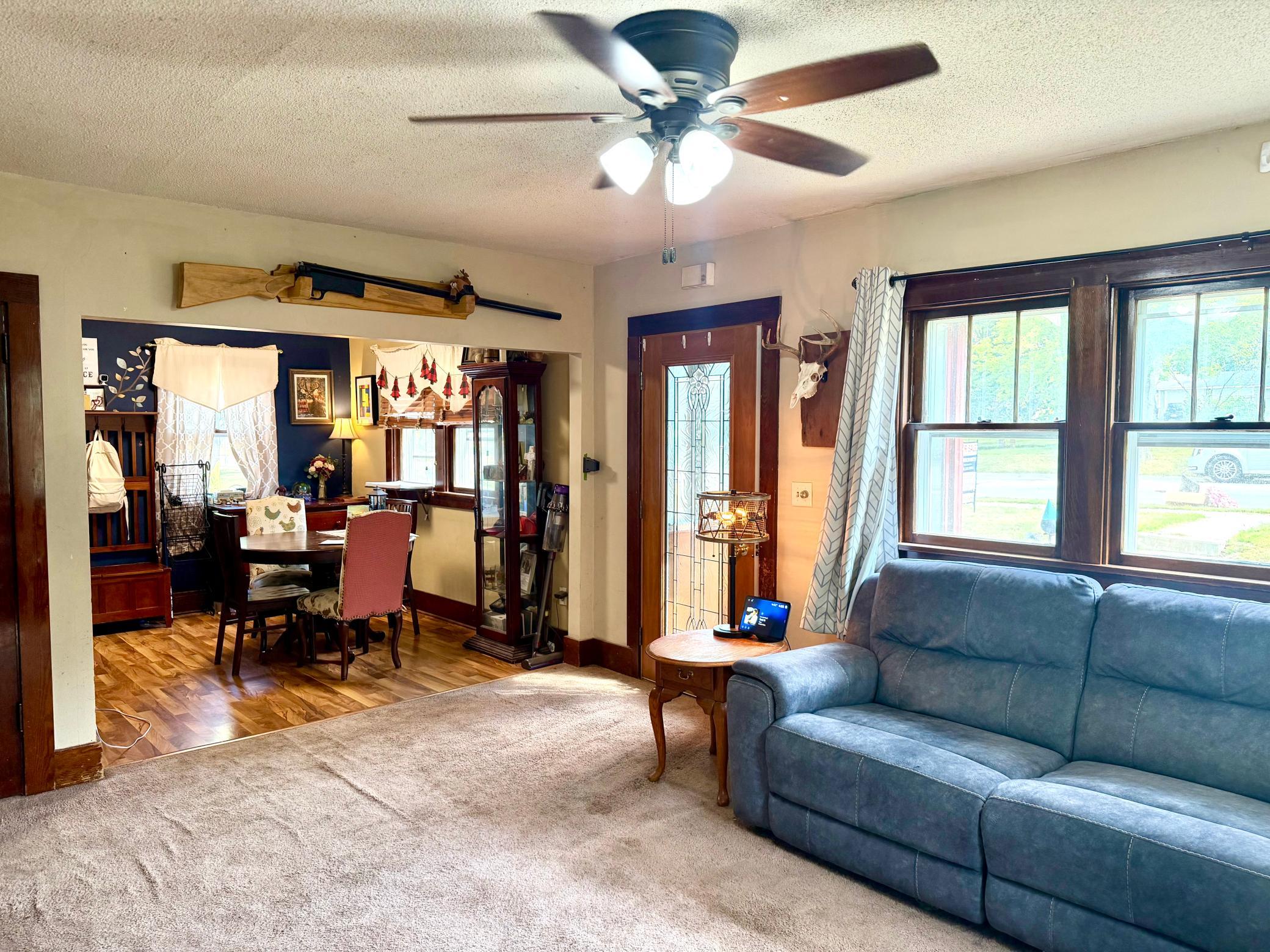 514 State Street E Property Photo 8