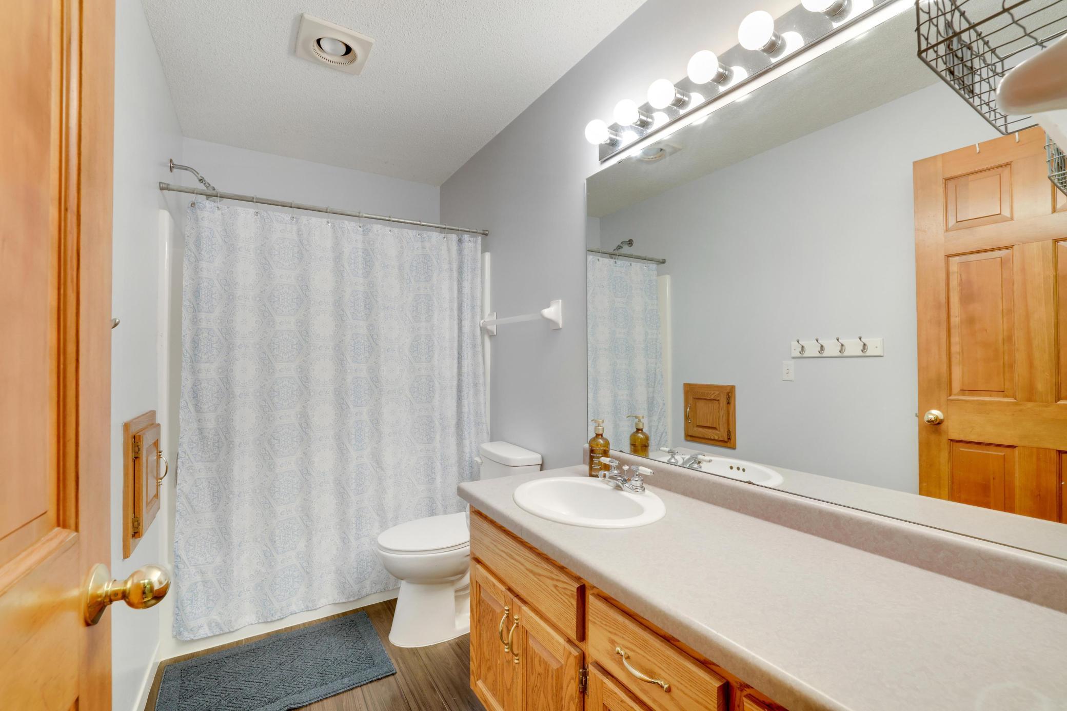 3757 Bayberry Lane Property Photo 18