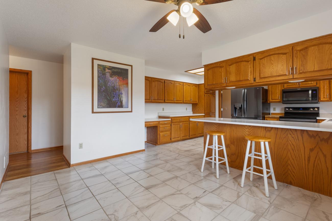 1433 Morris Avenue Property Photo 10