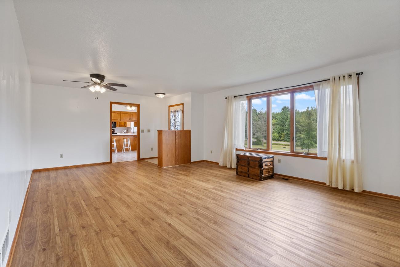 1433 Morris Avenue Property Photo 13