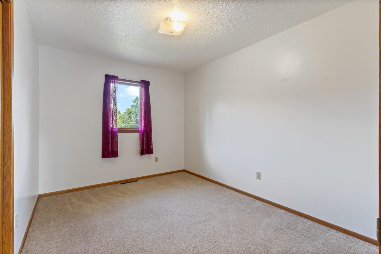 1433 Morris Avenue Property Photo 17