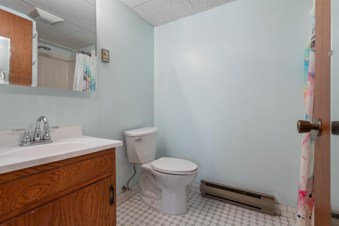 1433 Morris Avenue Property Photo 35