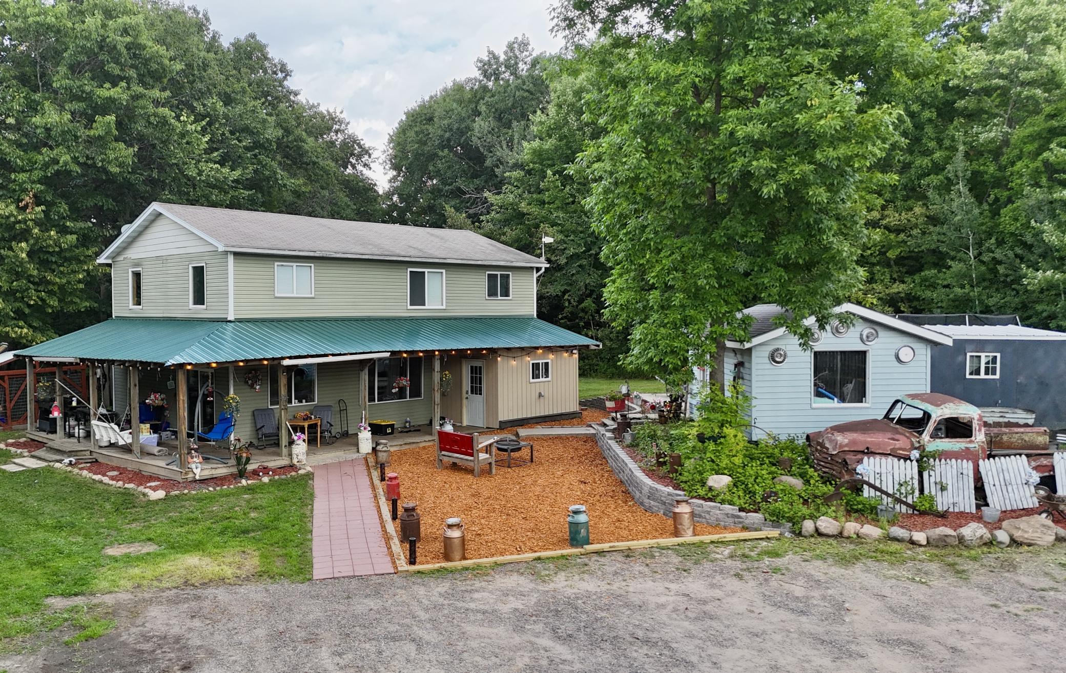 16962 State Highway 27 Property Photo 1