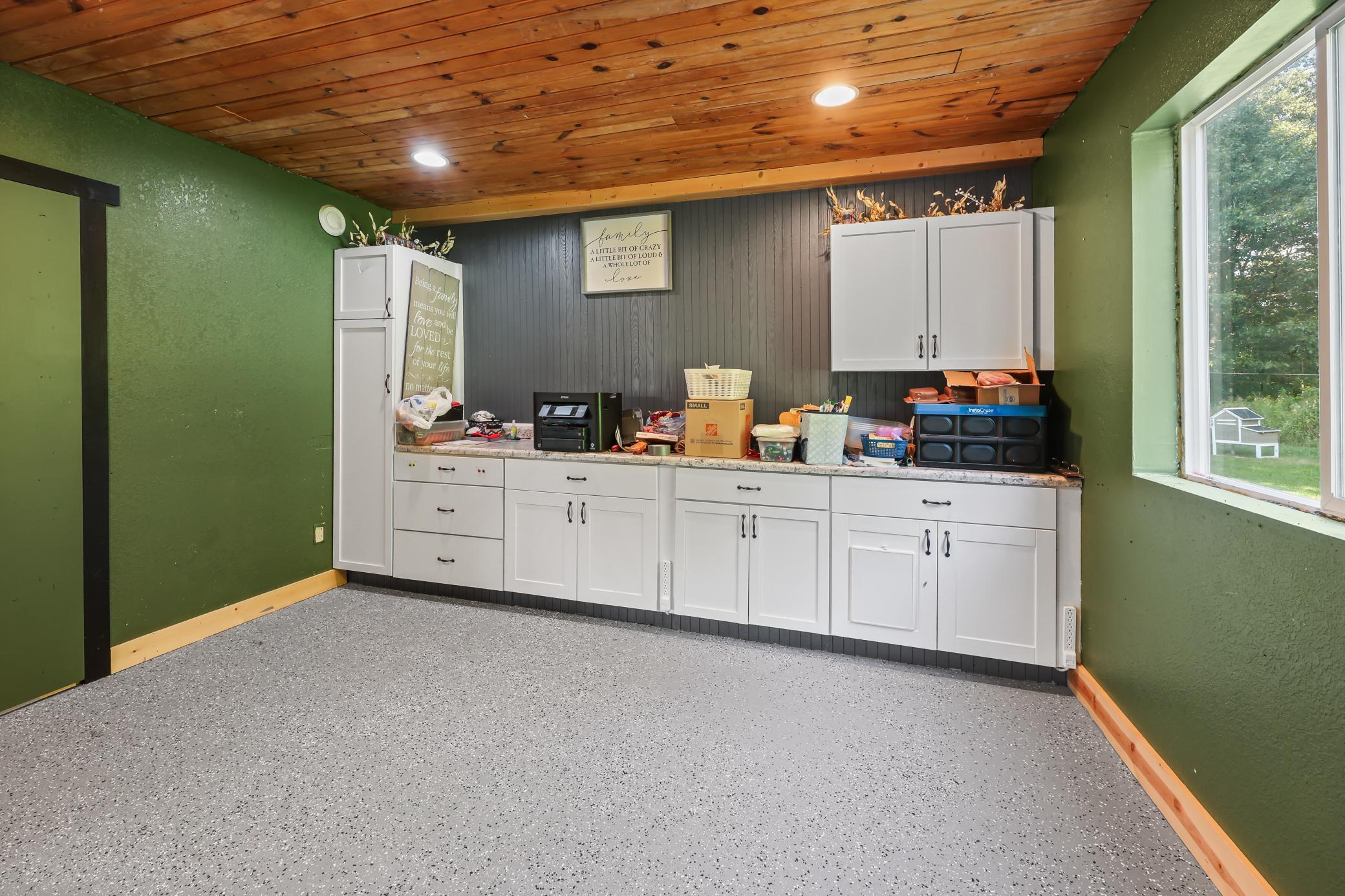 16962 State Highway 27 Property Photo 19