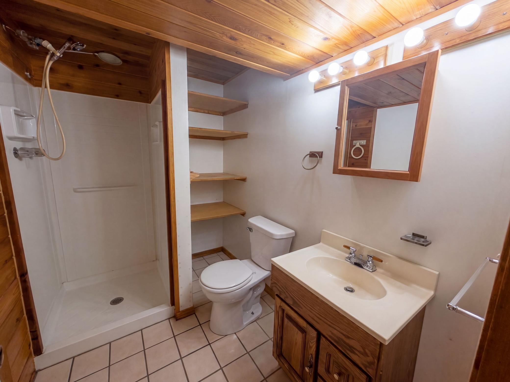 441 S Elm Street Property Photo 10