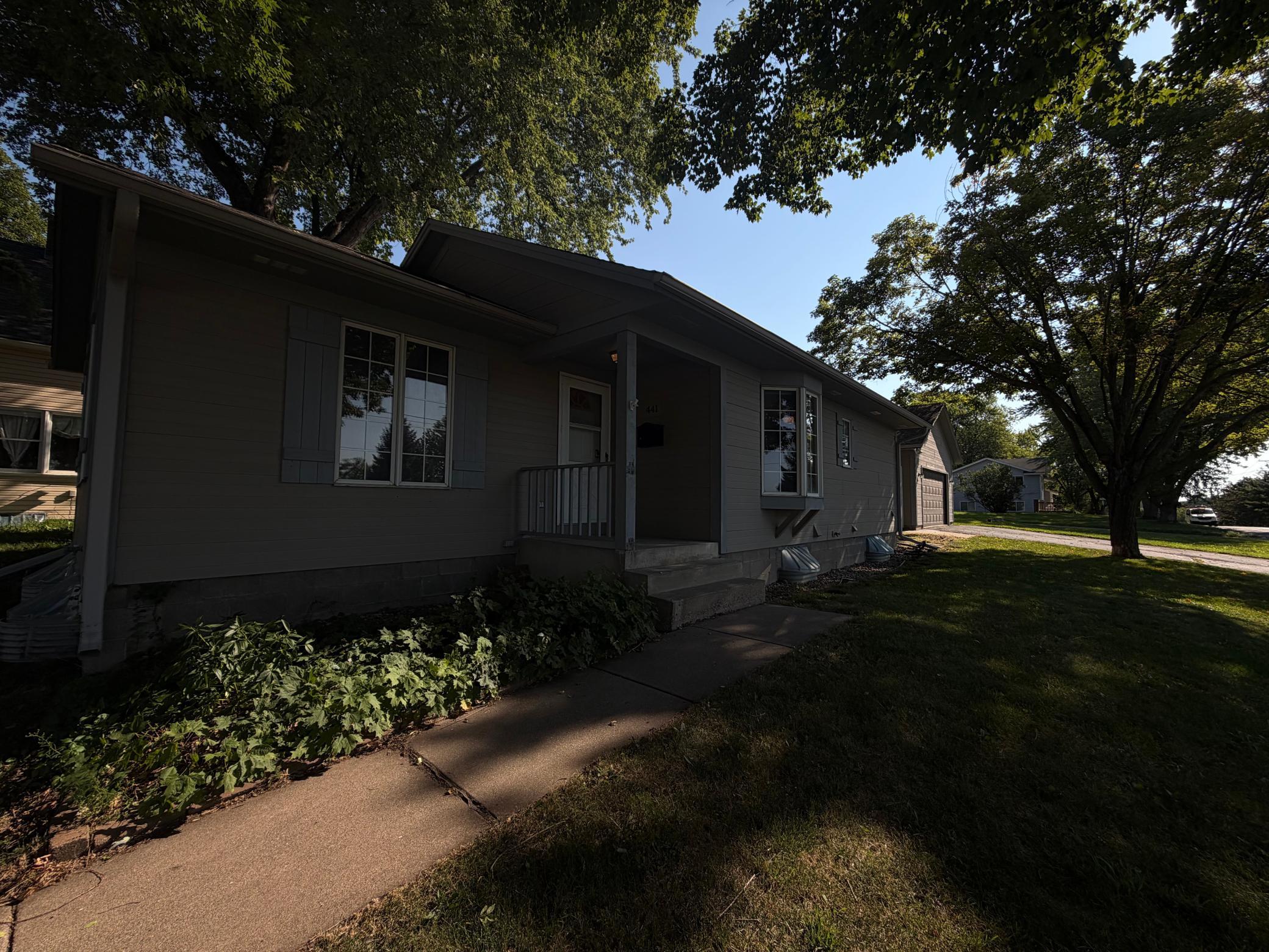 441 S Elm Street Property Photo 14