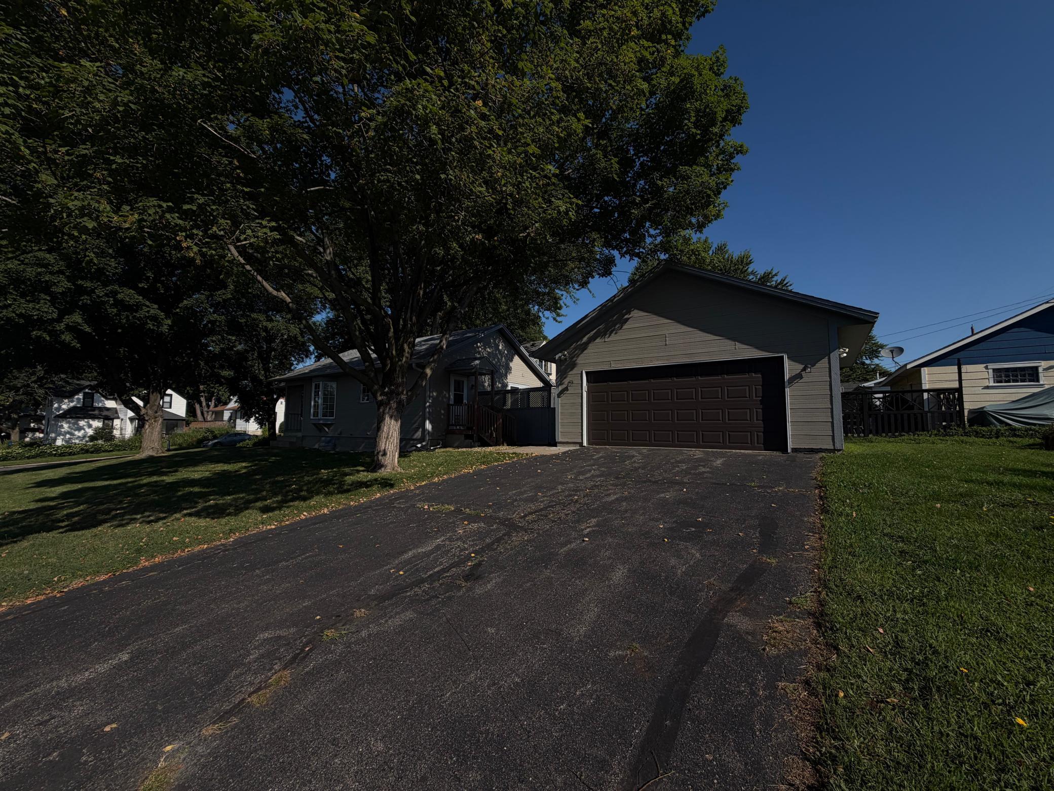 441 S Elm Street Property Photo 16